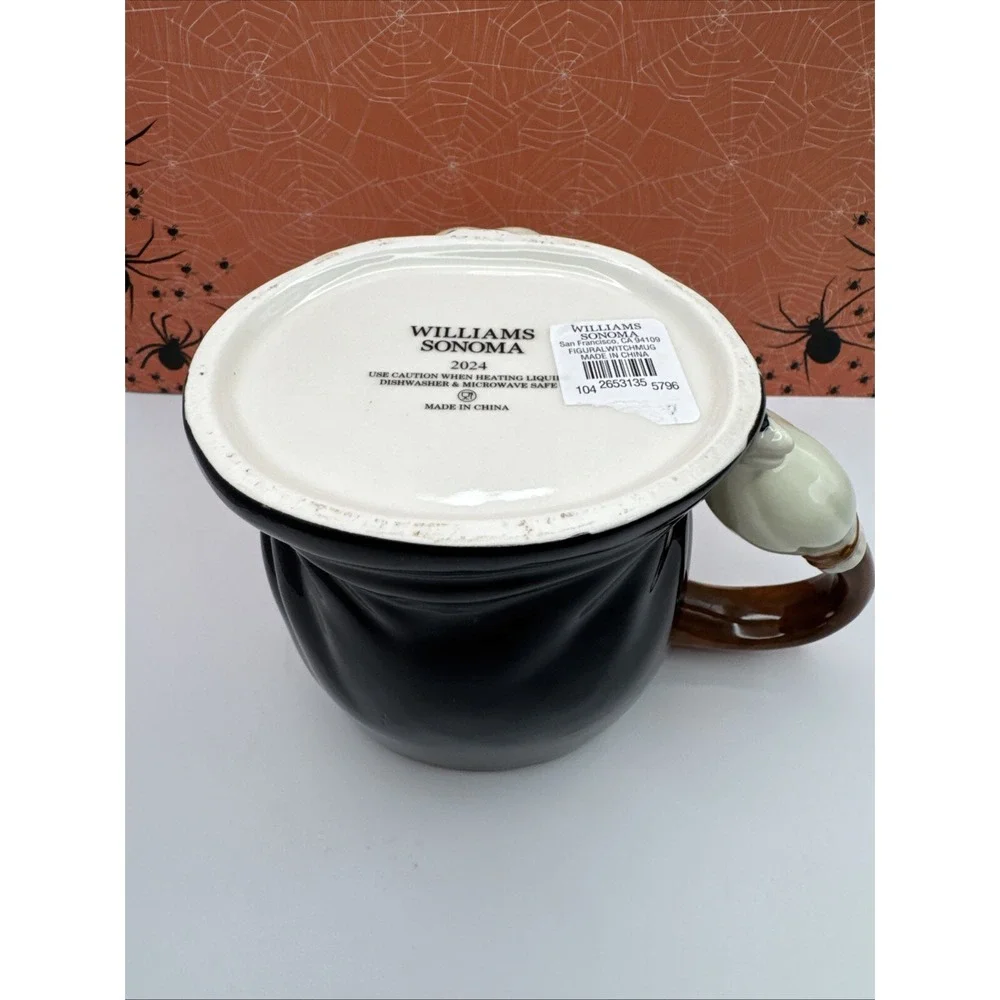 Williams Sonoma Halloween Coffee Mug Cup‎ 3D Figural Witch Face Broom Handle New
